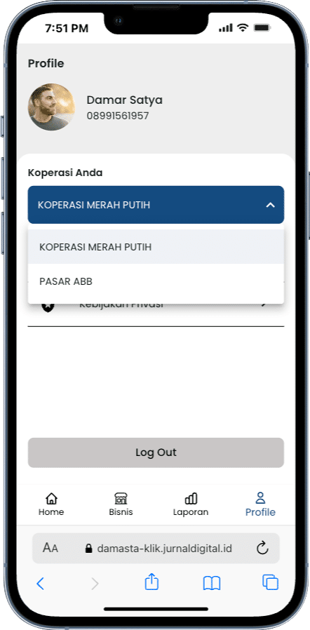 Cooperative members networking at an event